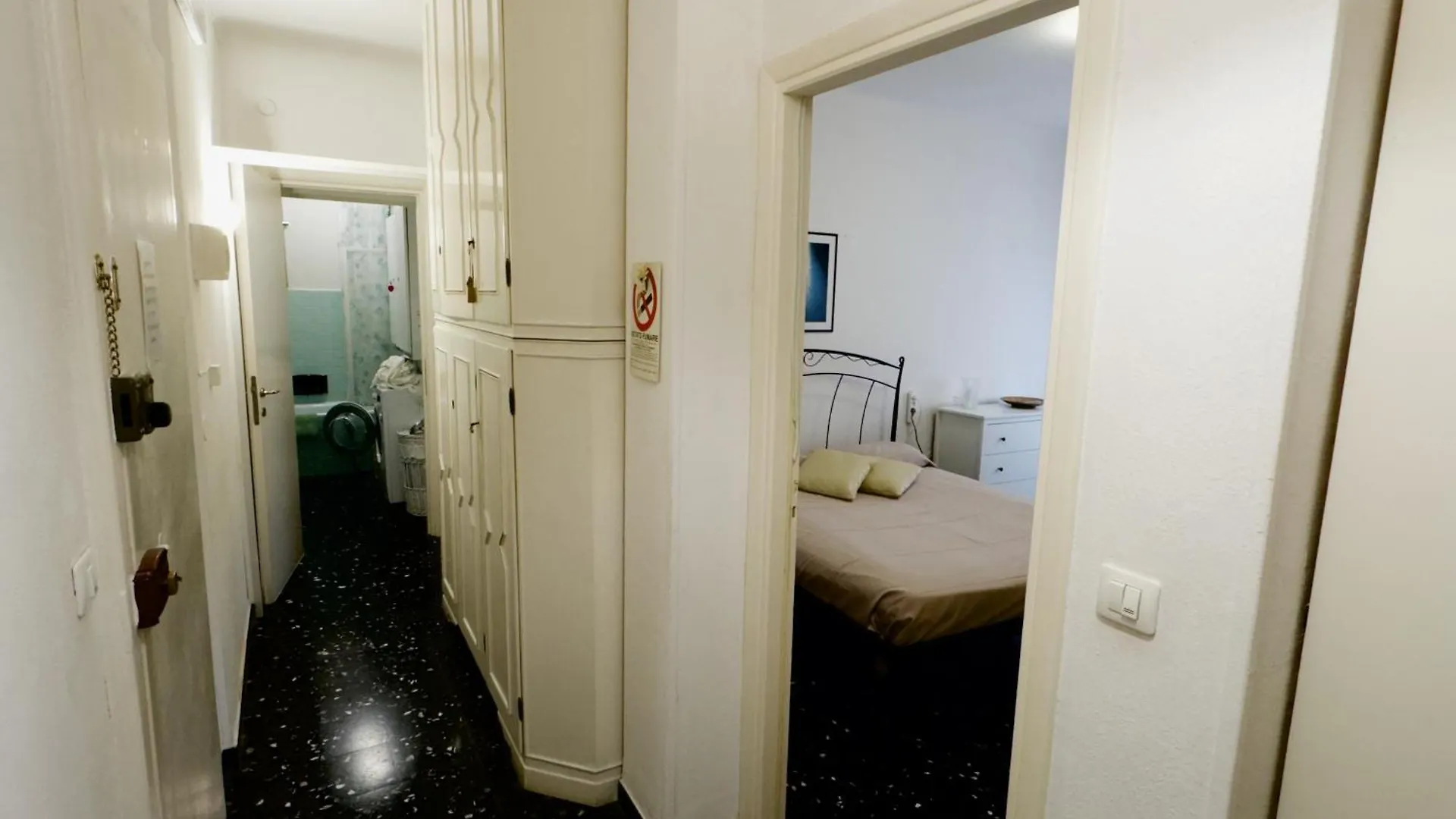 Elyse Apartment Monterosso al Mare 0*,  Itálie